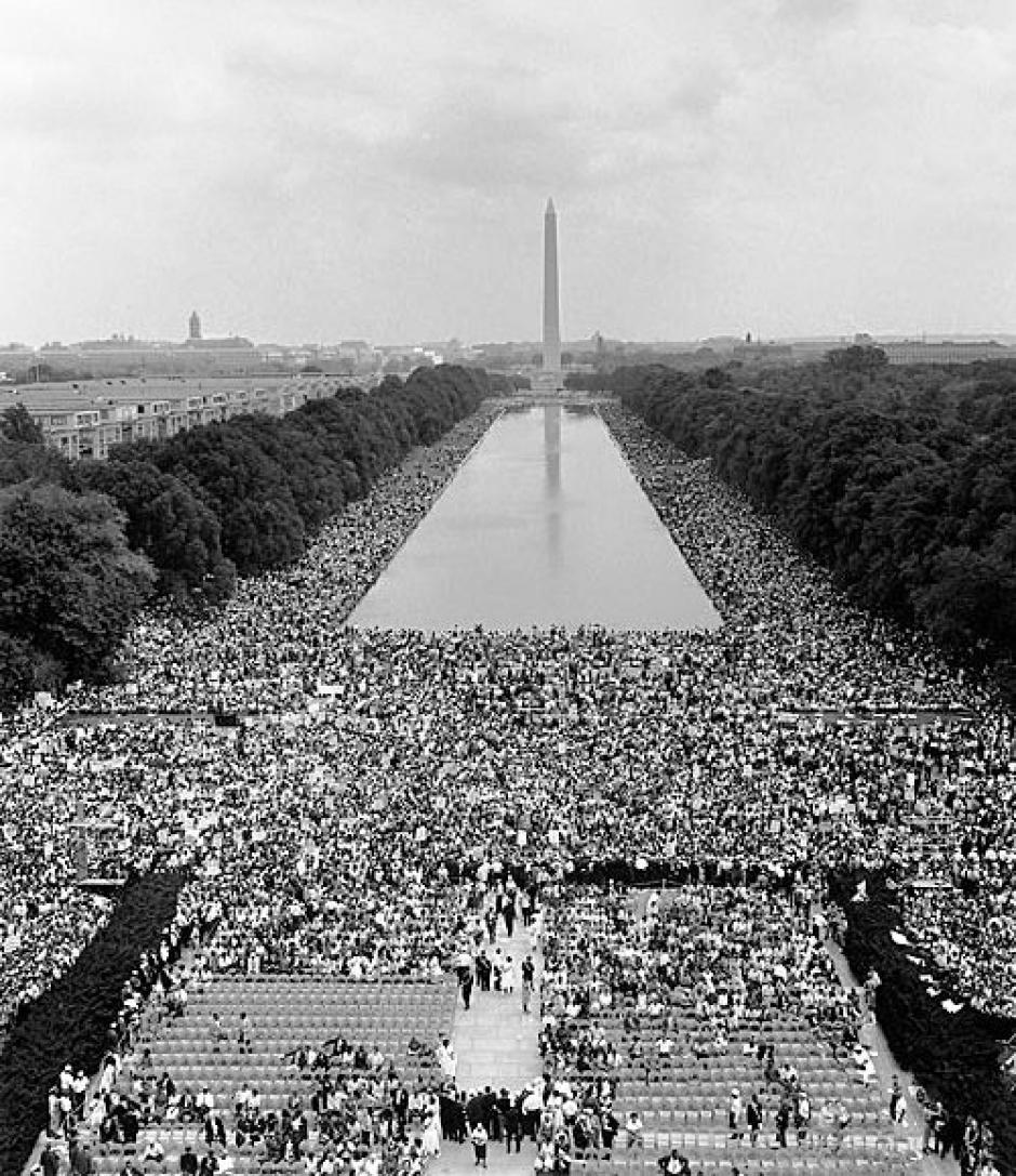 Vista panorámica desde el monumento a Lincoln hacia el monumento a Washington, el 28 de agosto de 1963