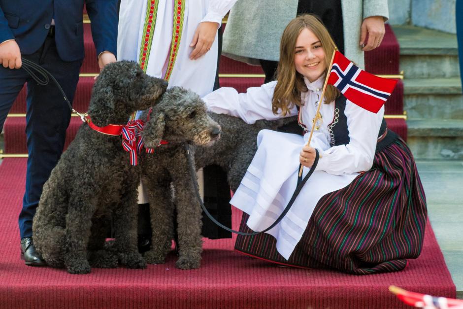 La princesa con sus perros de aguas en 2019