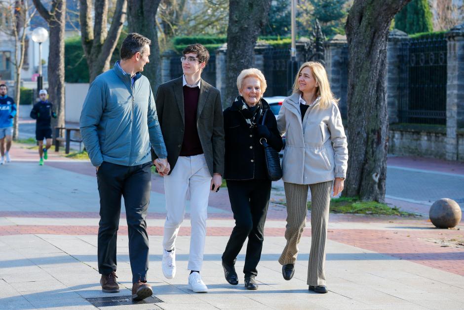 Cristina de Borbon with Iñaki Urdangarin and sons in Vitoria on Wednesday, 25 December 2019