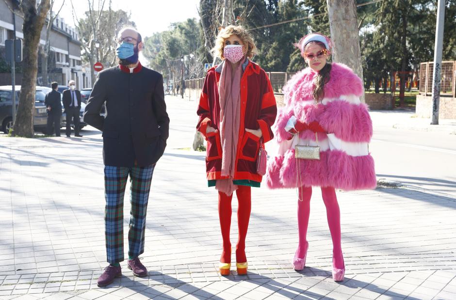 Los originales atuendos de la familia Ruiz de la Prada