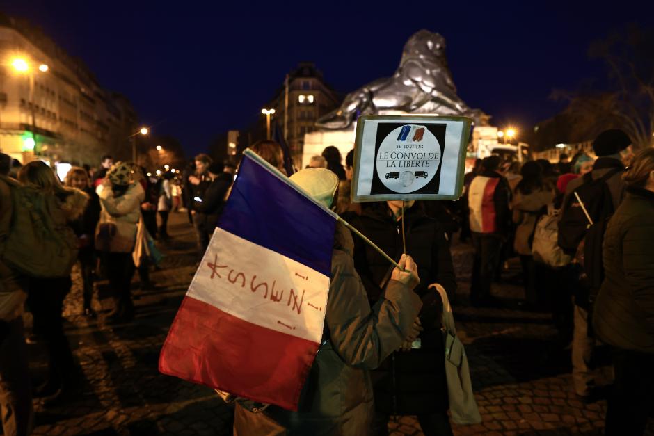 Algunos manifestantes ya están en las afueras de París
