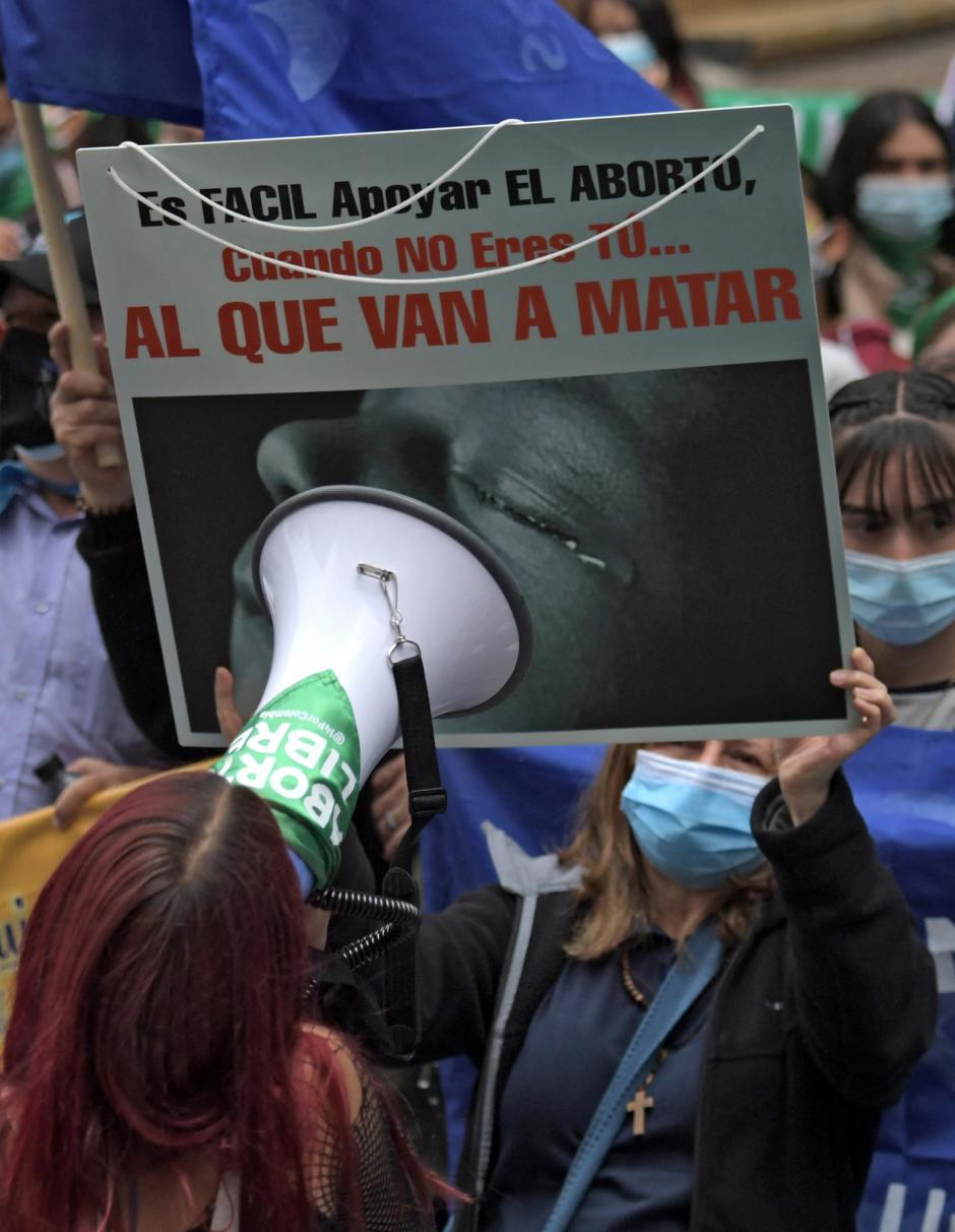 Manifestaciones en Bogotá al conocerse la decisión de la Corte Constitucional
