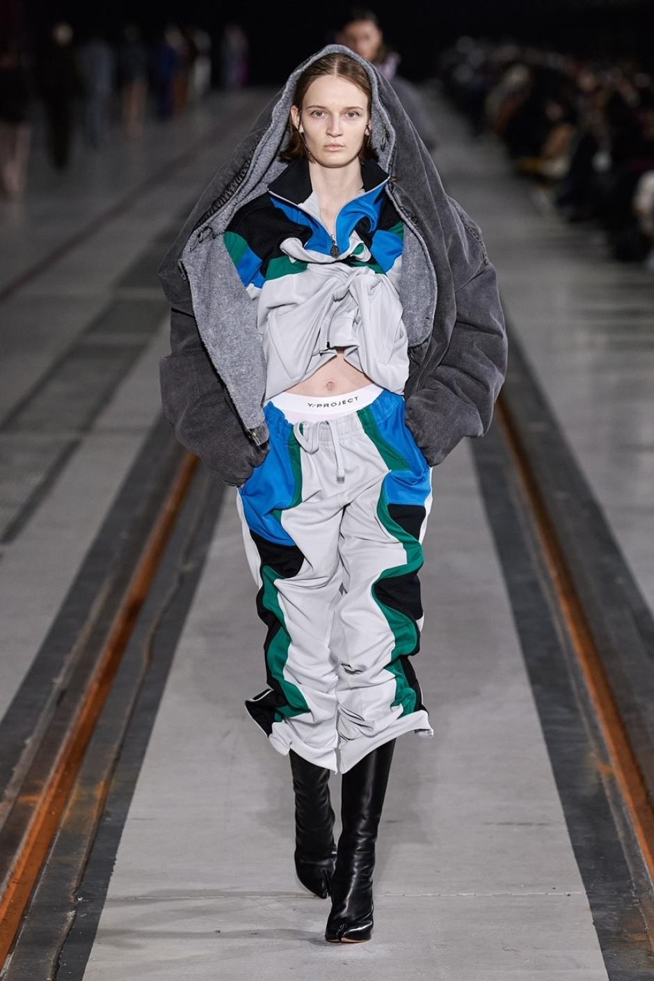 Desfile de Y/Project