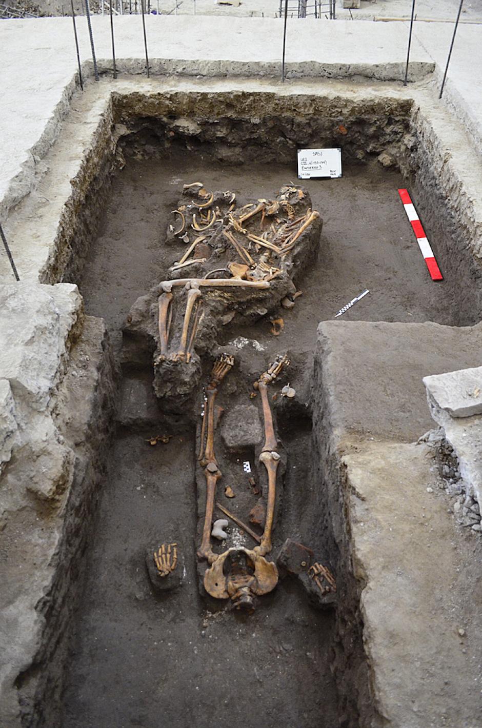 Arqueólogos mexicanos hallaron entierros humanos asociados a la intervención francesa y el imperio de Maximiliano de Habsburgo, en el siglo XIX