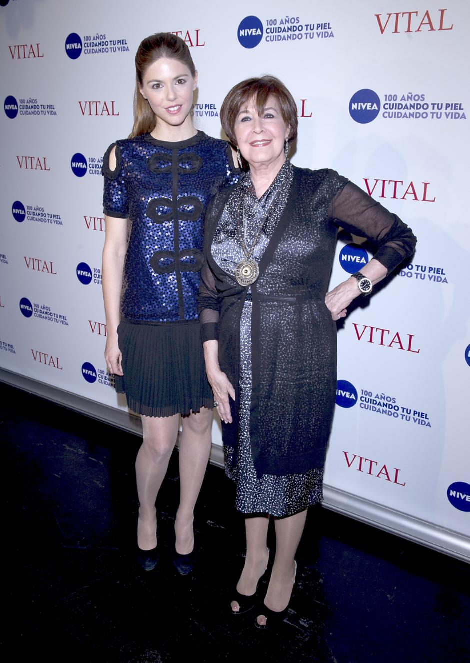 LAS ACTRICES CONCHA Y MANUELA VELASCO DURANTE LOS PREMIOS " NIVEA : MUJER VITAL " 2012
28/03/2012
MADRID