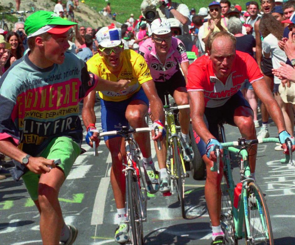 Miguel Induráin, Alex Zulle y Bjarne Riis en el Tour de 1995