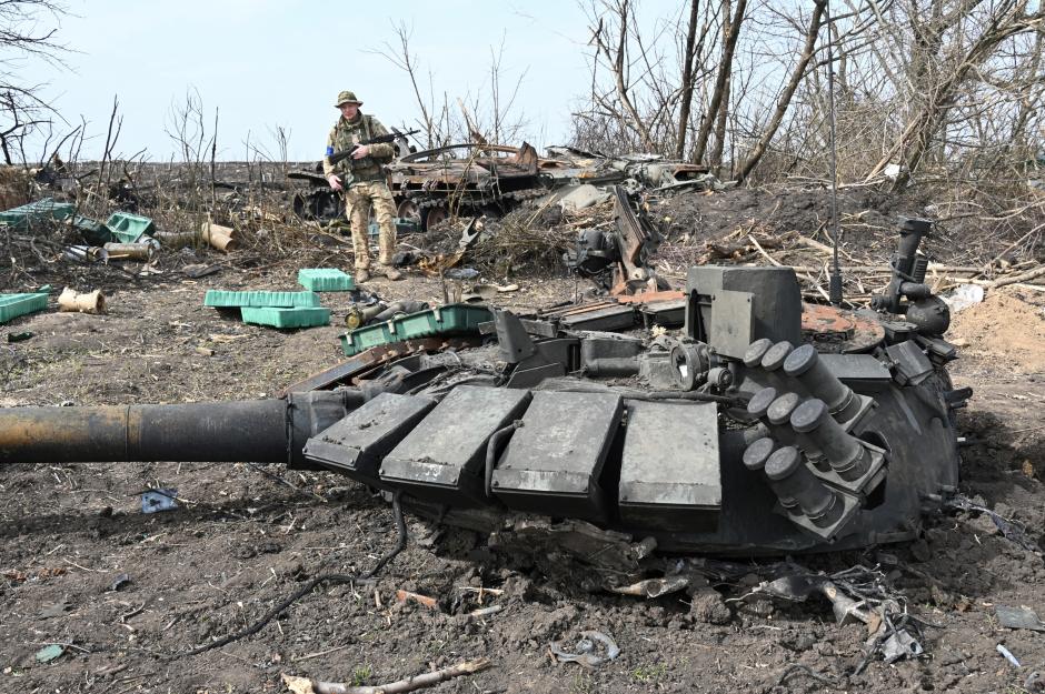 Tanque ruso destruido Ucrania