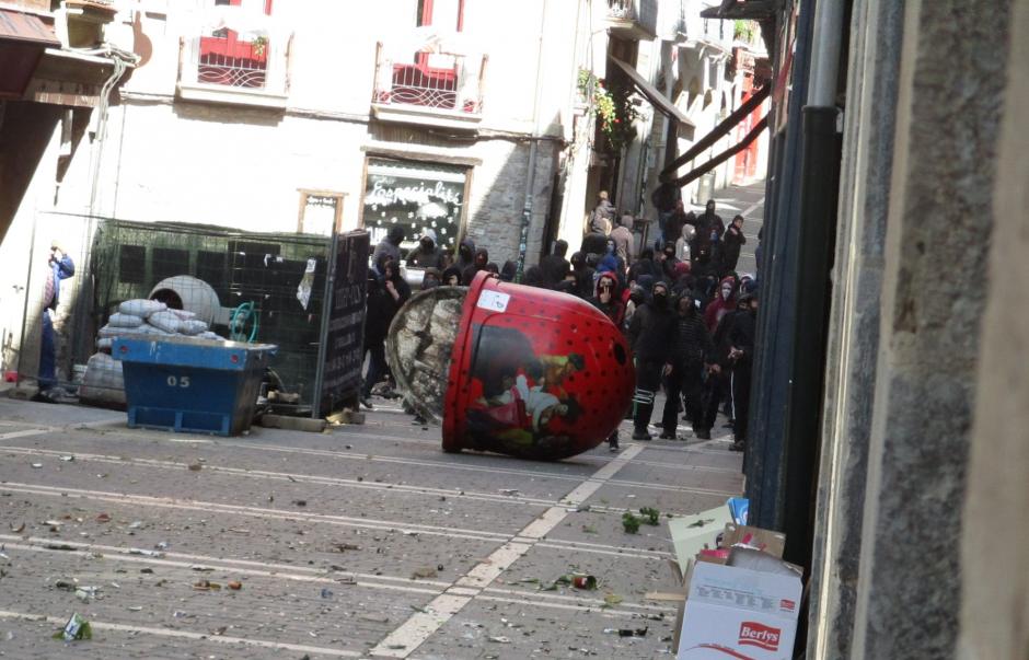 Incidentes provocados por organizaciones juveniles en una huelga de estudiantes en Pamplona en 2017