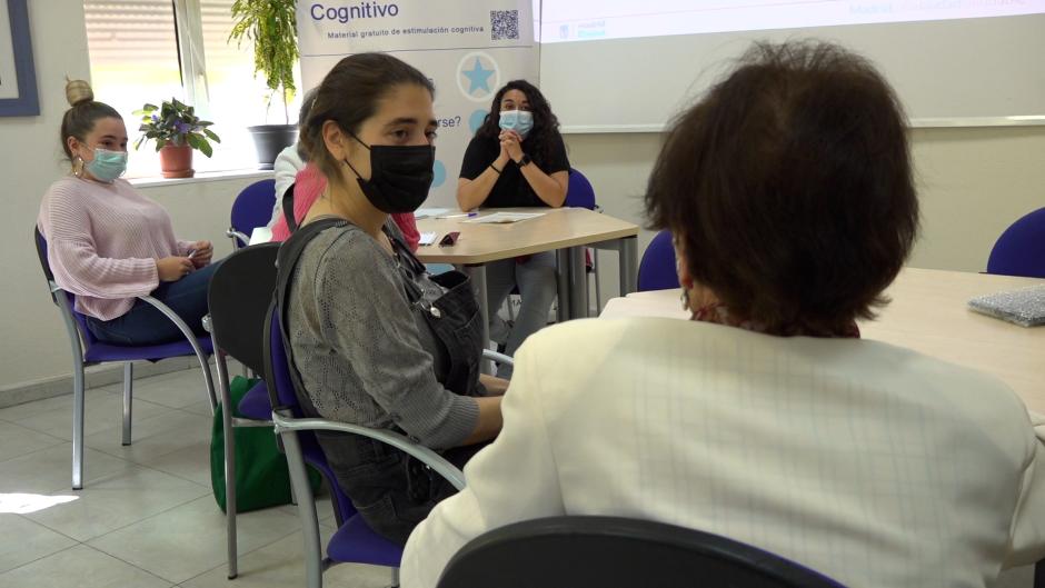 El Proyecto Conectando Generaciones está diseñado e implementado de forma conjunta por Centro de Prevención del Deterioro Cognitivo, Centro Joven y Servicio Vinculos