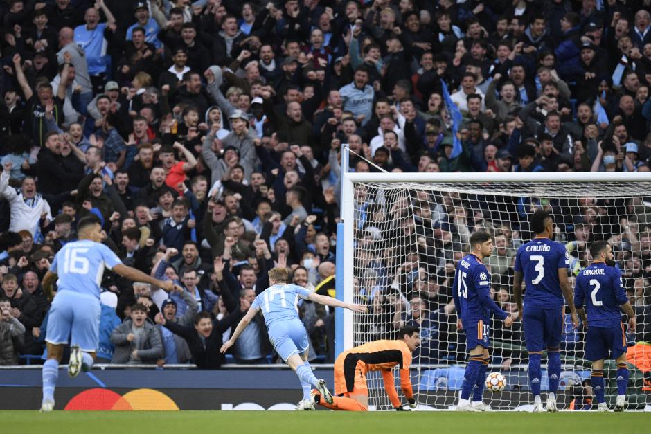De Bruyne celebra el primer gol del Manchester City