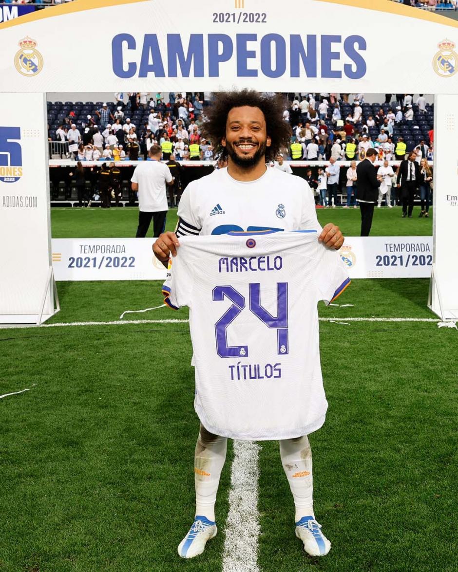 Con esta Liga número 35, Marcelo se convierte en el futbolista más laureado de la historia del Real Madrid con 24 títulos