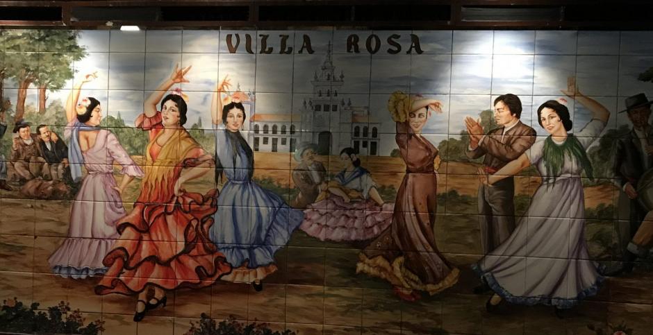 Mural del tablao Villa Rosa.