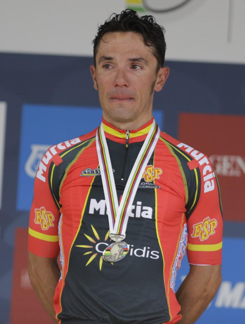 'Purito' Rodríguez con su medalla de plata en el Mundial de Florencia en 2013