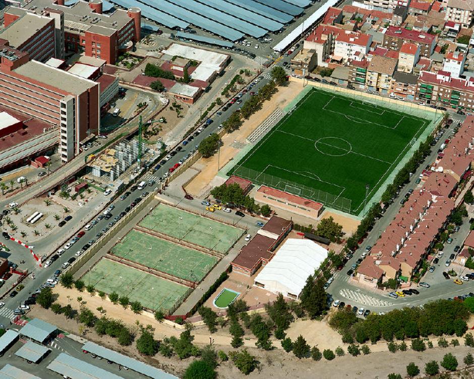Polideportivo de El Palmar, rebautizado ya con el nombre de Carlos Alcaraz