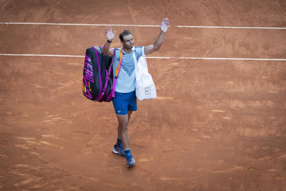 Rafael Nadal se despide del público tras perder en Madrid contra Alcaraz