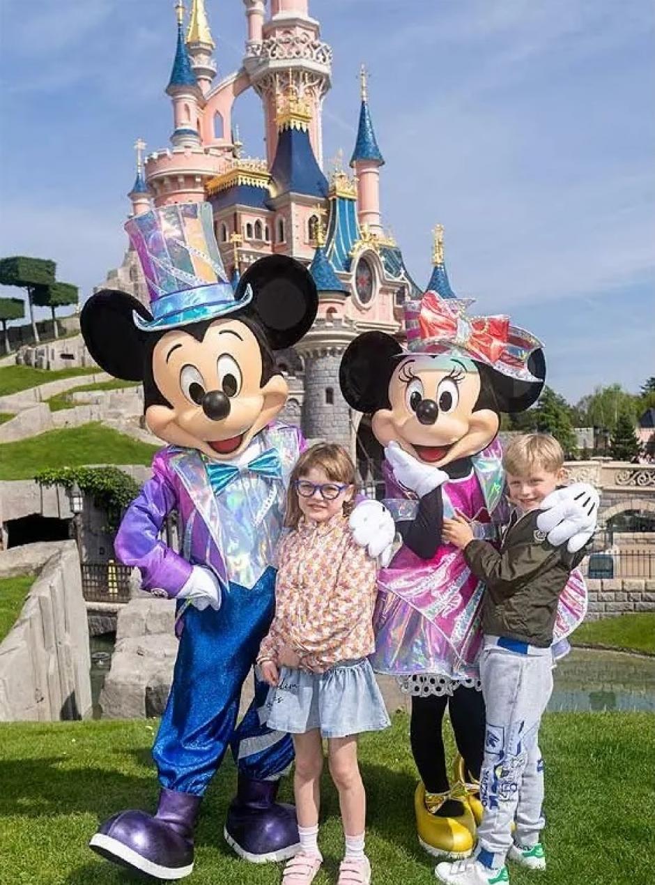 Jacques y Gabriella en Disneyland