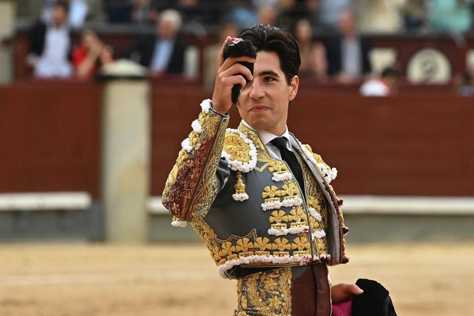 Álvaro Lorenzo y Curro Díaz cortaron una oreja cada uno en Las Ventas