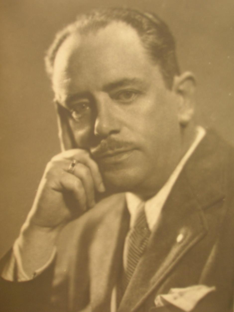 Ramón Estalella responsable del asilo diplomático de la Embajada de Cuba