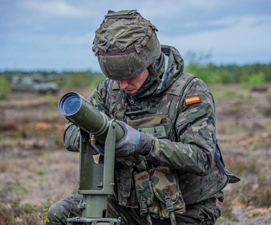 Un militar español durante los ejercicios Summer Shield en Letonia
