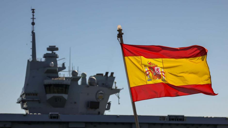El portaaviones Prince of Wales en la base de Rota (Cádiz)