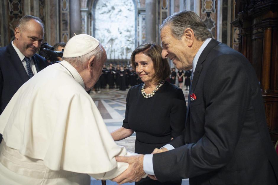 nancy pelosi vaticano