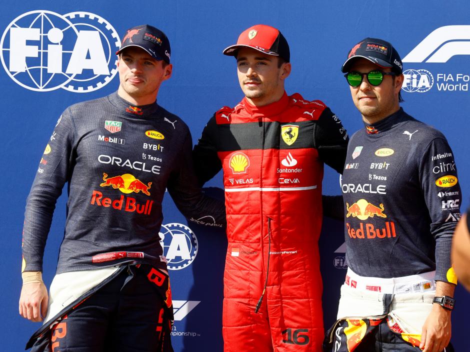 Charles Leclerc, 'poleman' del GP de Francia, junto Max Verstappen (2º) y Sergio Pérez (3º)