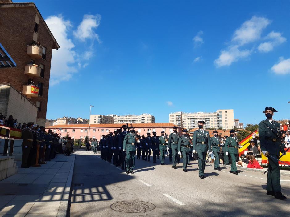 Desfile de la Guardia Civil en Santander con motivo del día de la Patrona