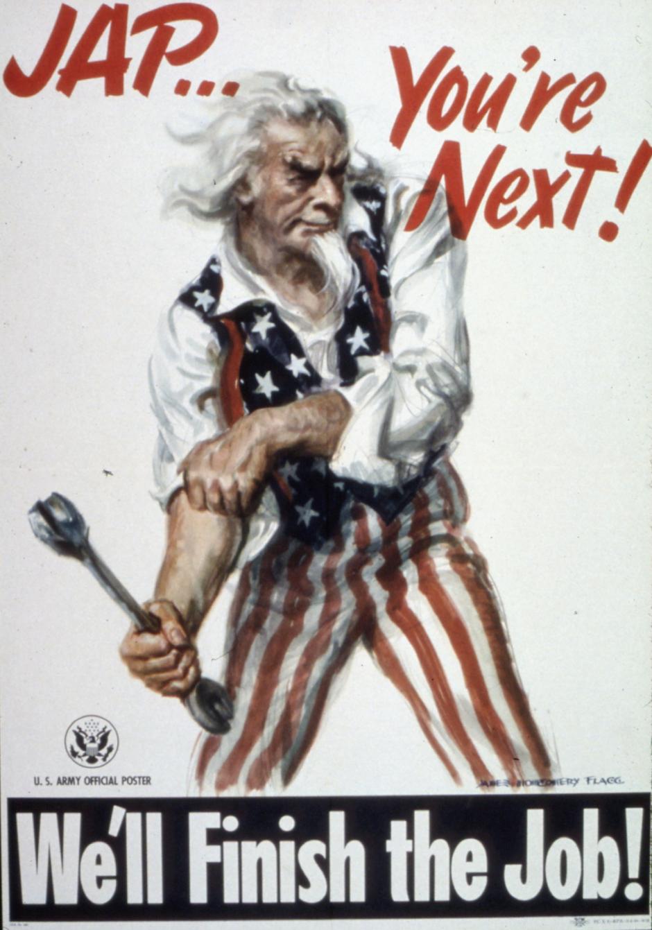 Póster de propaganda del ejército de EE. UU. que muestra al Tío Sam preparando al público para la invasión de Japón después de poner fin a la guerra contra Alemania e Italia