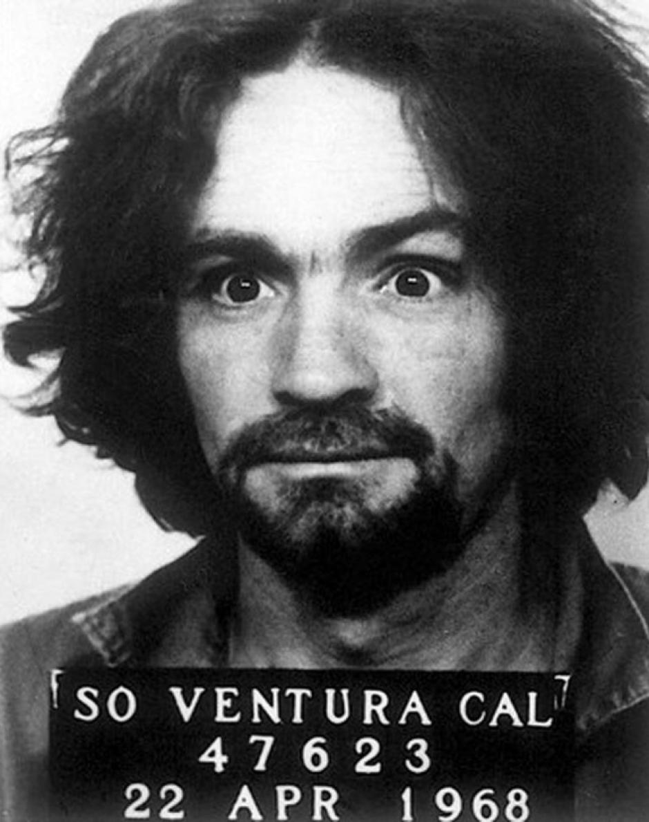 Ficha policial de Charles Manson