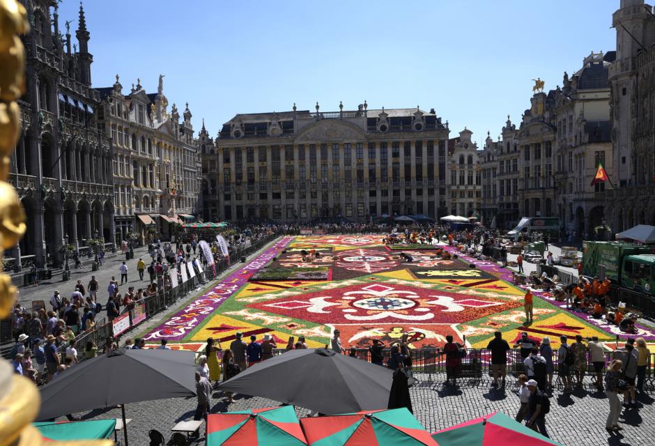 La vista desde los edificios de la céntrica plaza de Bruselas son espectaculares y coloridas