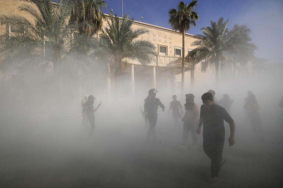 Enfrentamientos frente a la sede del gobierno de Irak en la Zona Verde de la capital, Bagdad.