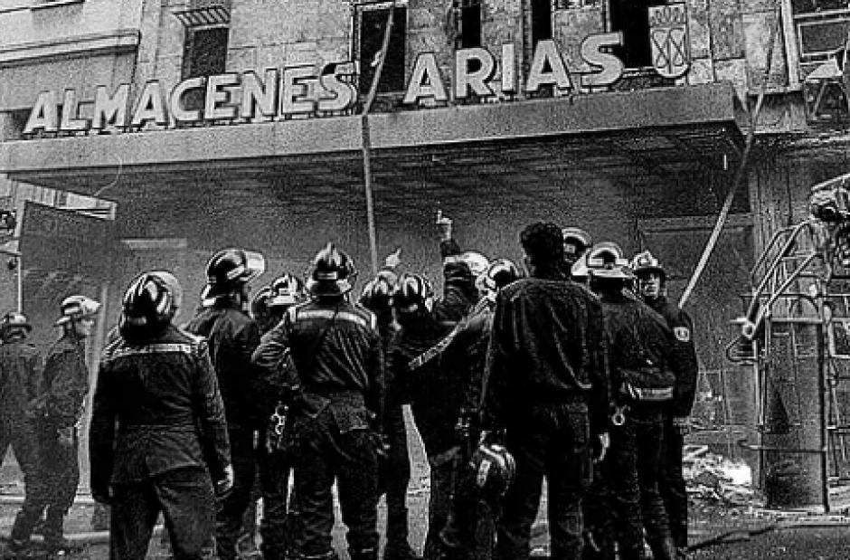 Madrid 35 Años Del Incendio De Almacenes Arias Que Se Llevó La Vida De Diez Bomberos 2629