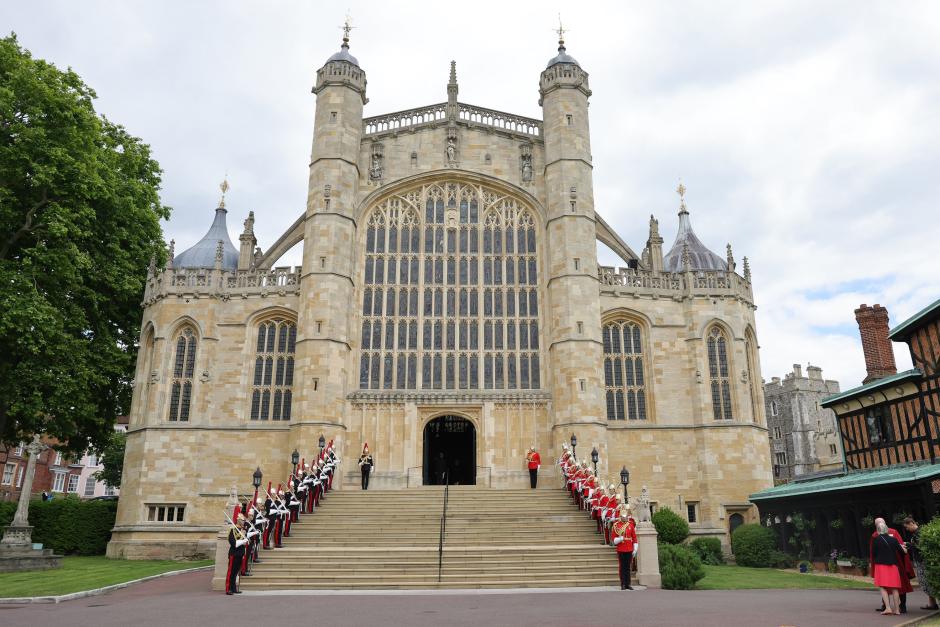 Mandatory Credit: Photo by Chris Jackson/WPA Pool/Shutterstock (12984442b)
View of St George's Chapel during the Order Of The Garter Service on June 13, 2022 in Windsor, England. The Order of the Garter is the oldest and most senior Order of Chivalry in Britain, established by King Edward III nearly 700 years ago.
Garter Day at St George's Chapel, Windsor Castle, UK - 13 Jun 2022 
GARTER DAY AT ST GEORGE'S CHAPEL WINDSOR CASTLE UK 13 JUN 2022 VIEW DURING ORDER SERVICE JUNE ENGLAND IS OLDEST MOST SENIOR CHIVALRY BRITAIN ESTABLISHED BY KING EDWARD III NEARLY 700 YEARS AGO With Others Personality 111942430