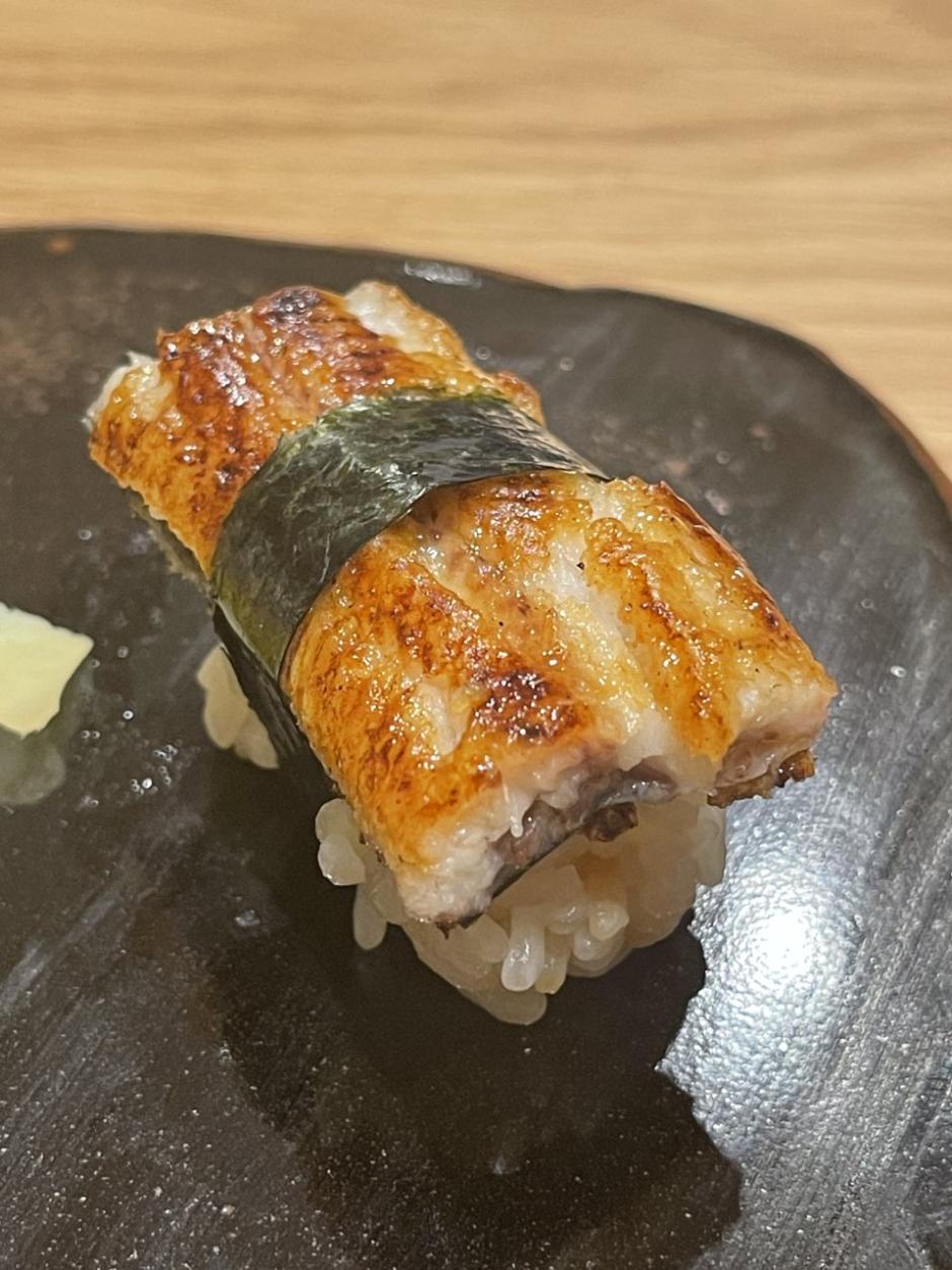 Sushi de anguila