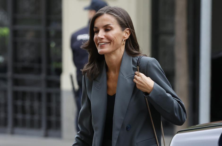 Spanish Queen Letizia during meeting with Español Urgente Foundation (FundeauRae) in Madrid on Thursday, 28 September 2022.