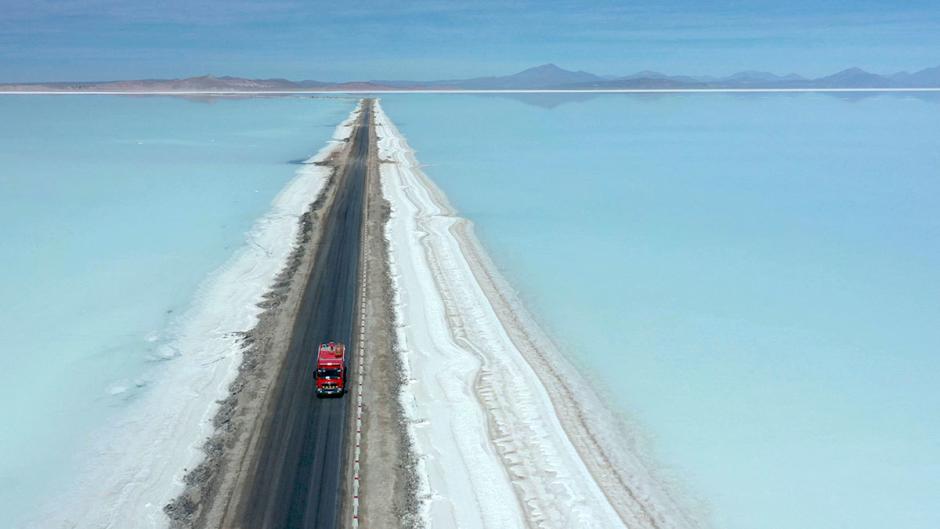 Bolivia posee las mayores reservas de litio del mundo en forma de sales disueltas