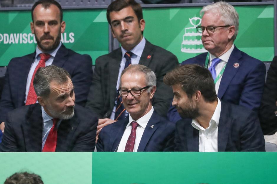 Spanish King Felipe de Borbon with Jose Guirao and Gerard Pique during the 2019 Davis Cup Final on November 24, 2019 in Madrid, Spain.