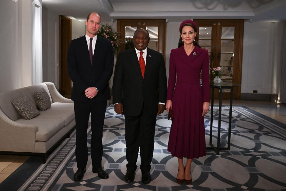 Mandatory Credit: Photo by Justin Tallis/Pool/Shutterstock (13633638g)
Prince William, (L) and his wife Catherine Princess of Wales, pose with South Africa's President Cyril Ramaphosa (C) at the Corinthia Hotel in London on November 22, 2022, at the start of the president's two-day state visit. - King Charles III is hosting his first state visit as monarch, welcoming South Africa's President to Buckingham Palace
State Visit of the President of the Republic of South Africa, London, UK - 22 Nov 2022 *** Local Caption *** .