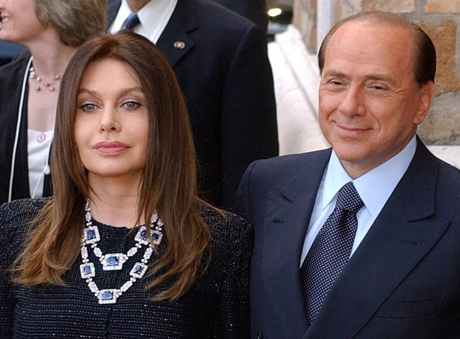 Berlusconi y Veronica Lario en 2004
