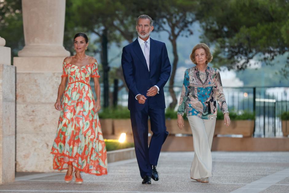 Spanish King Felipe and Queen Letizia Ortiz with Emeritus Queen Sofia during a reception at the MariventPalace in Palma de Mallorca on Thursday 4 August 2022