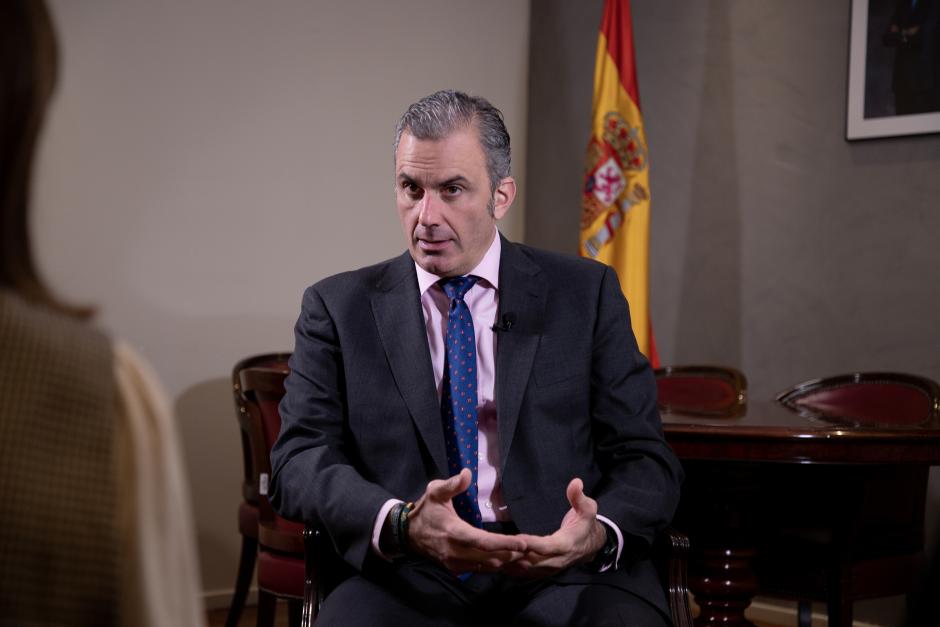 Javier Ortega Smith durante la entrevista con El Debate