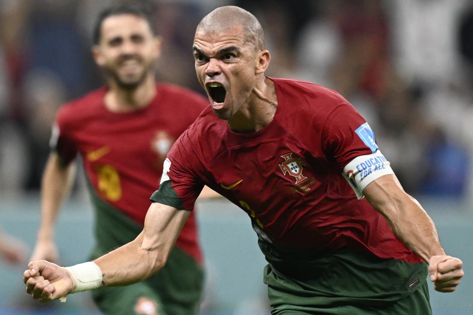 Pepe celebra su gol tras la salida de un córner