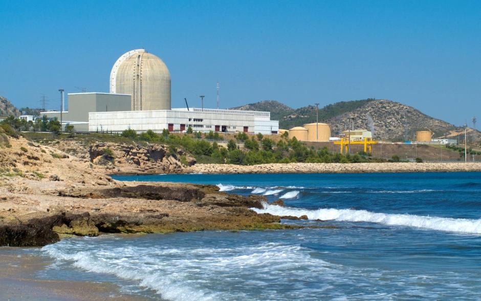 La central nuclear de Vandellós, situada en el término municipal de Vandellós y Hospitalet del Infante, Tarragona