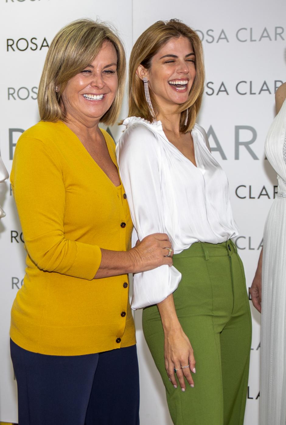 Rosa Clará y Stephanie Cayo