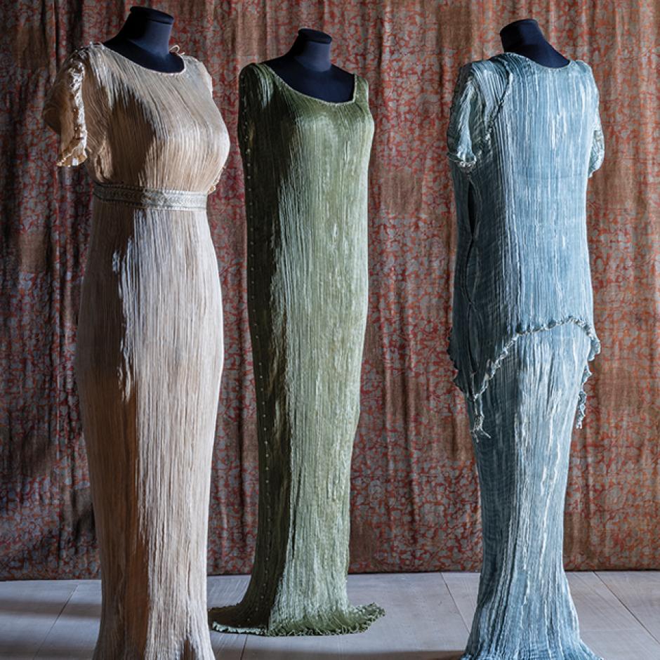 Vestidos Delphos diseñados por Mariano Fortuny