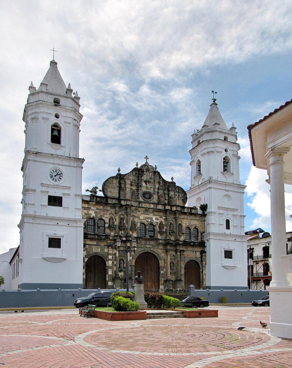 Catedral Metropolitana de Panamá, sede de la Arquidiócesis dedicada a Santa María la Antigua y sucesora histórica de la primera diócesis fundada en Tierra Firme