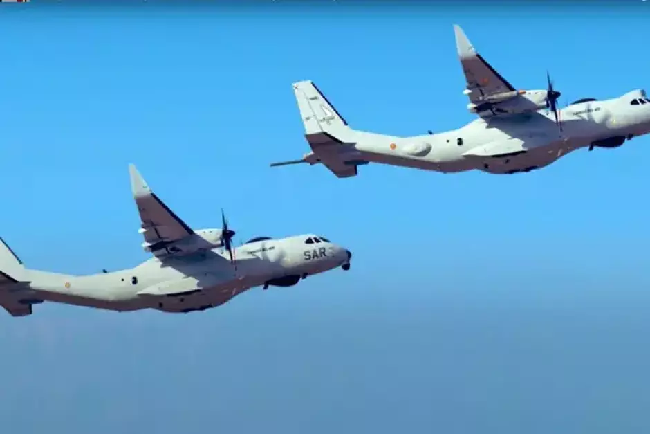 Aviones C-295 en vuelo