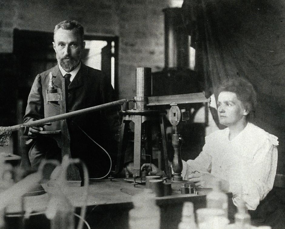 Imagen tomada durante su trabajo conjunto en el laboratorio