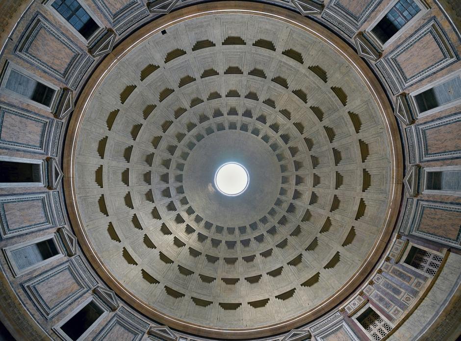 Cúpula del Panteón de Agripa, que presenta similitudes con la de la Basílica de San Francisco el Grande y adopta la misma solución de