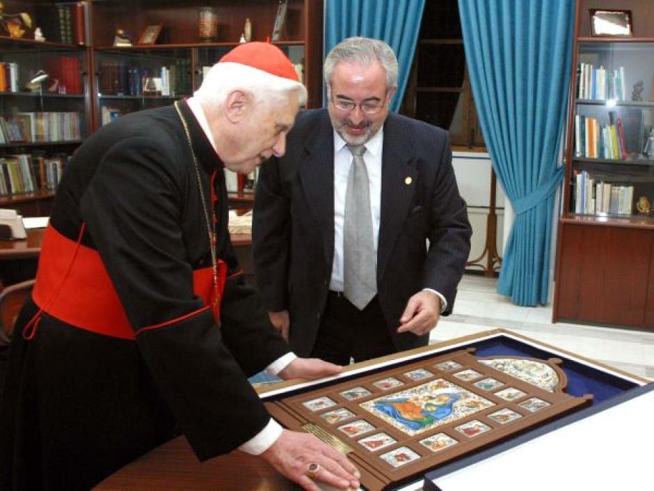 José Luis Mendoza, durante uno de sus encuentros con el Papa Benedicto XVI.